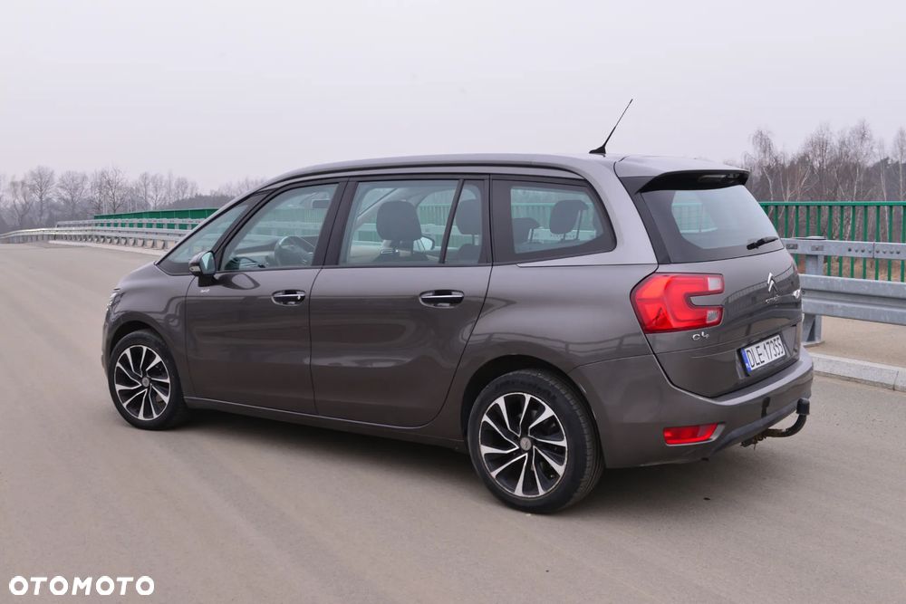 Citroën C4 Picasso 1.2 PureTech MoreLife - 1