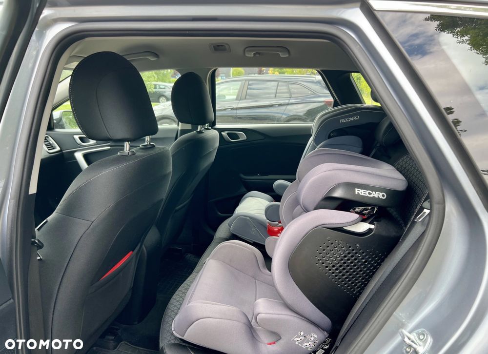 Kia Ceed 1.6 CRDi SCR M - 13