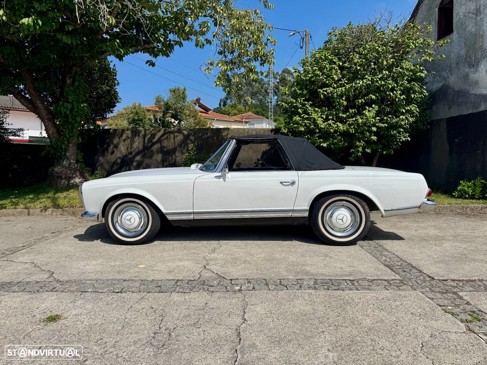 Mercedes-Benz SL 230 - 4