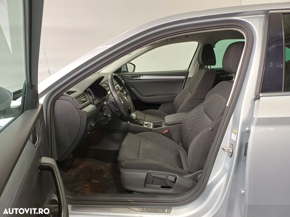 Skoda Superb - 5