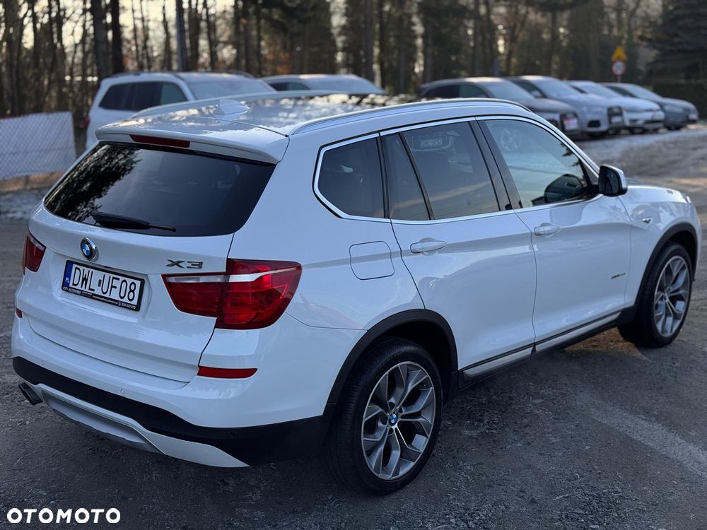 BMW X3 xDrive28i xLine - 13
