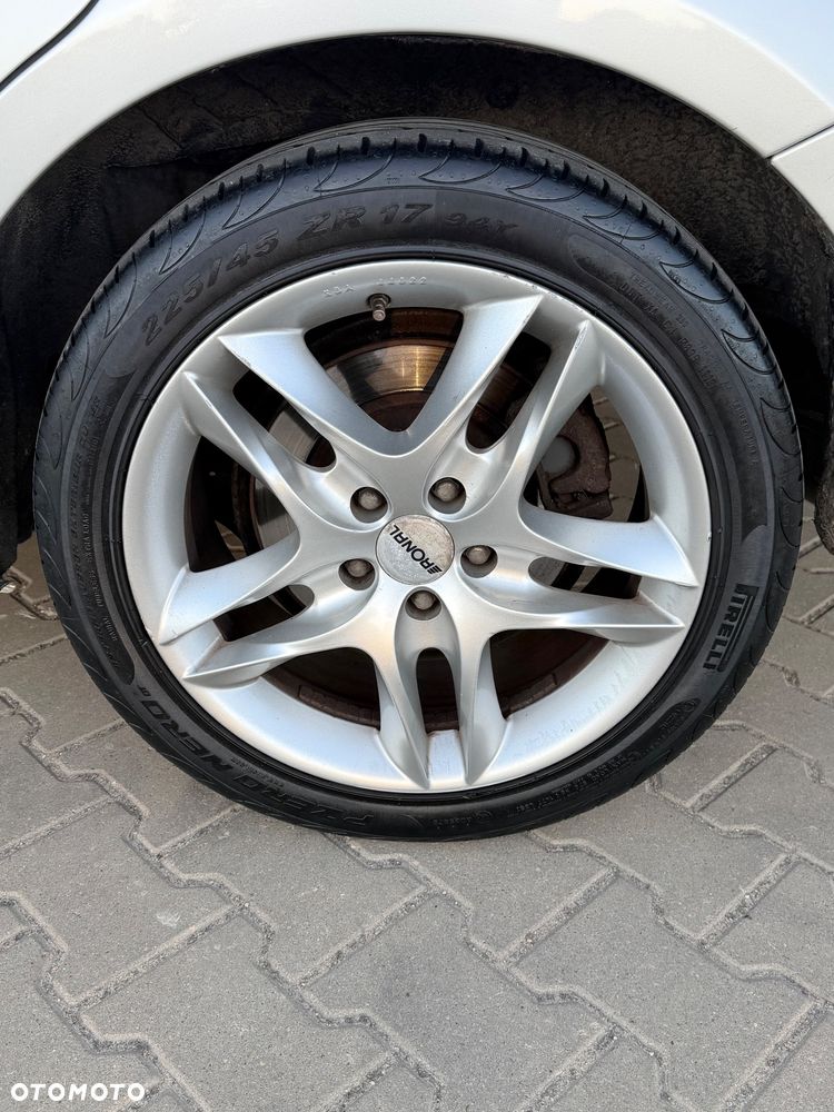 Ford Mondeo 1.6 TDCi Titanium - 14
