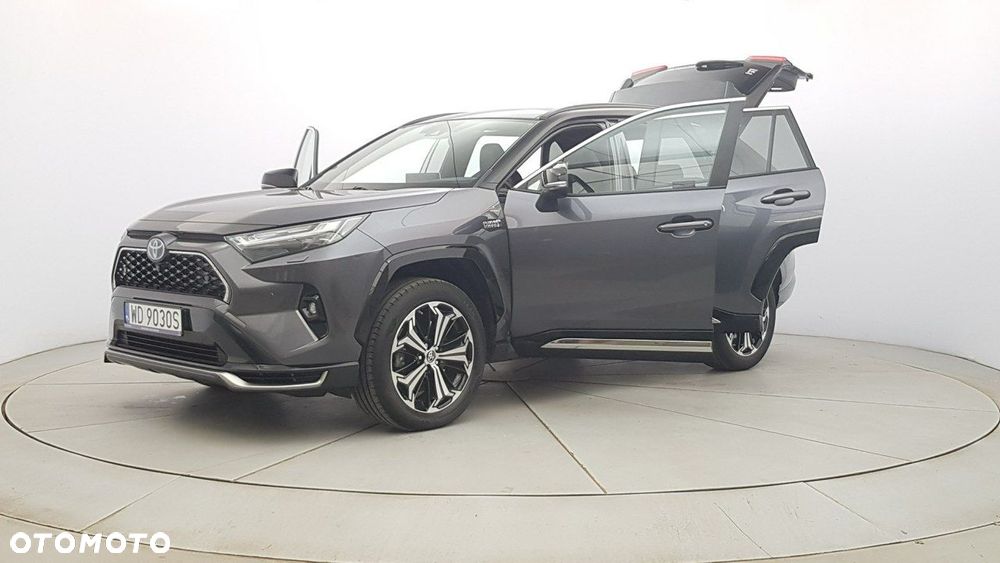Toyota RAV4 - 10