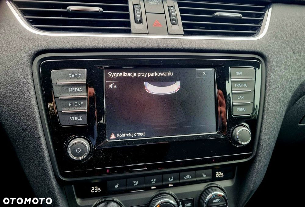 Skoda Octavia 1.6 TDI Active DSG - 23