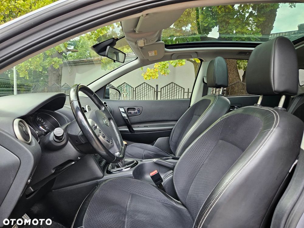Nissan Qashqai - 23