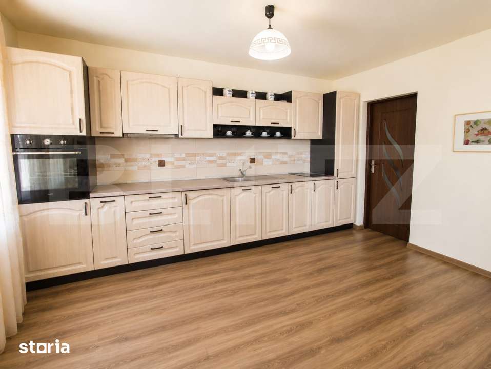 Casa cu vedere panoramica , teren 2330 mp si garaj - Imagine principală: 5/12