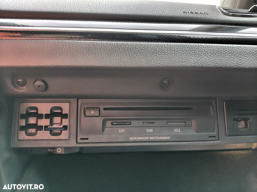 Volkswagen Golf 2.0 TDI DSG BMT Highline - 20