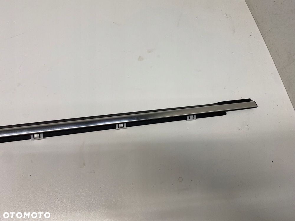 KIA RIO IV V LISTWA DRZWI PARAPET CHROM PRAWA PRAWY TYŁ TYLNA 17- - 3