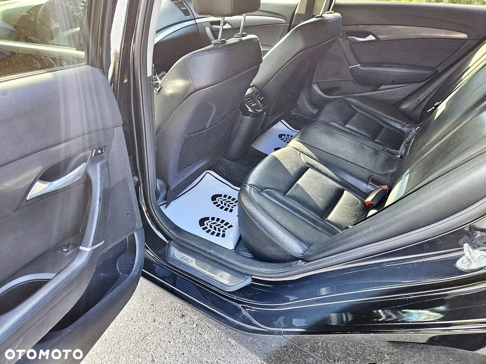 Hyundai i40 i40cw 1.7 CRDi Automatik Fifa World Cup Edition Silver - 14