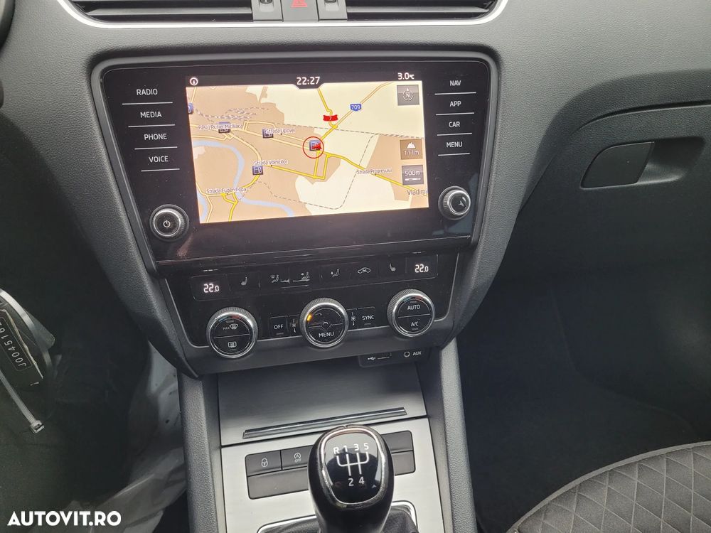 Skoda Octavia 1.6 TDI Active - 14