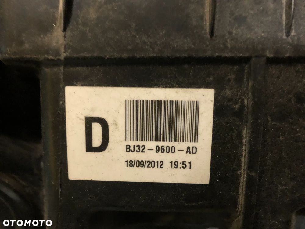 Obudowa filtra powietrza BJ32-9600 z przepływomierzem Range Rover Evoque 2.2 Td4 - 3