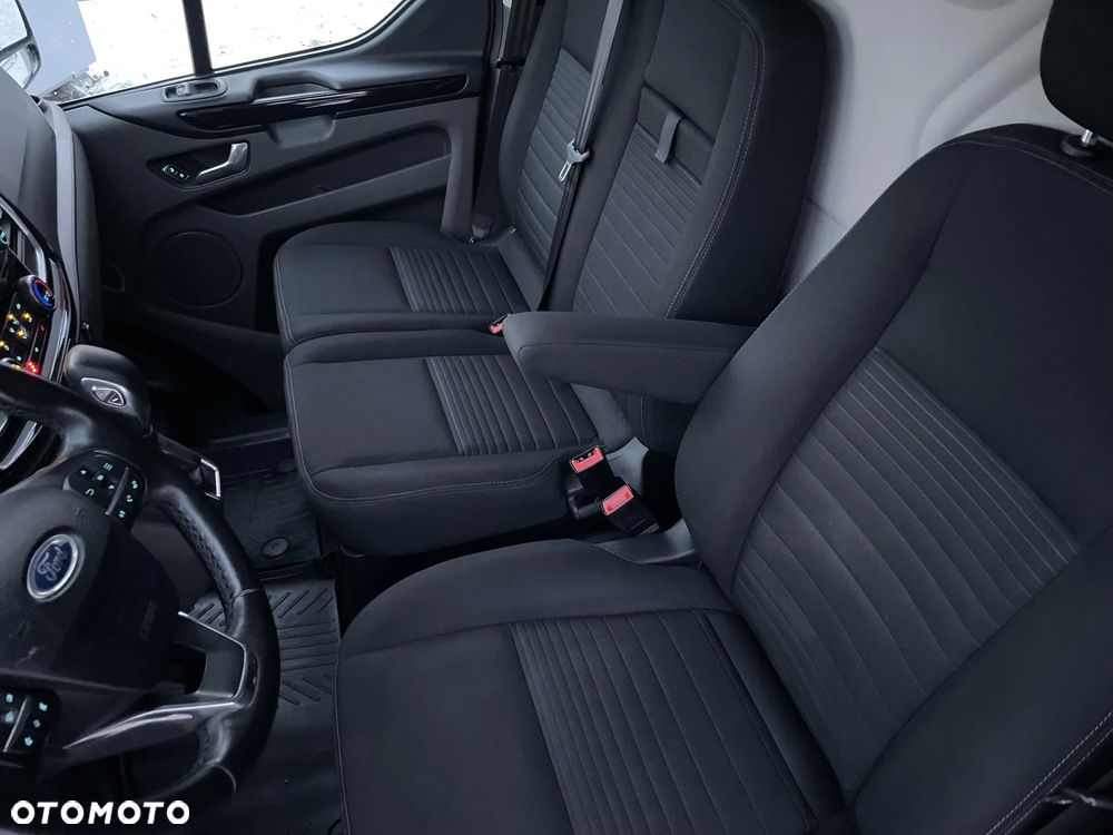 Ford Transit Custom - 27