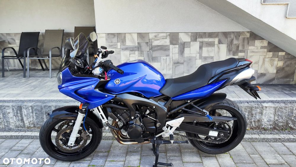 Yamaha FZ6 - 2