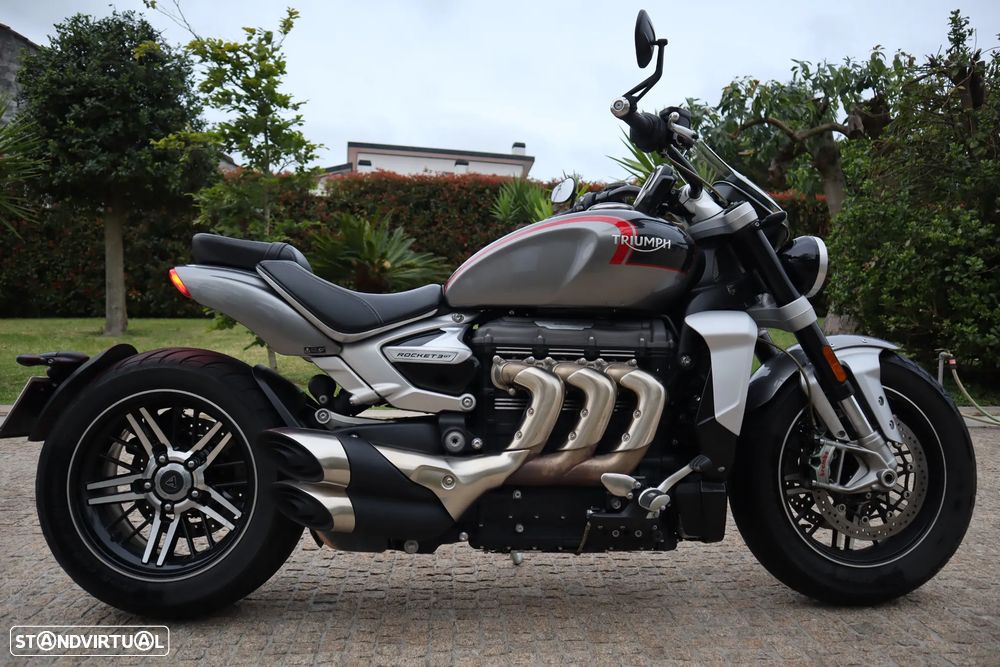 Triumph Rocket 3 GT - 17