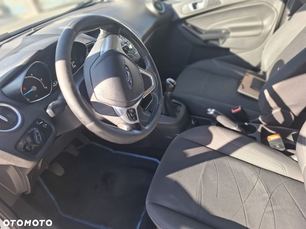 Ford Fiesta 1.5 TDCi Trend - 14