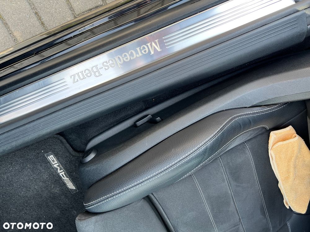 Mercedes-Benz Klasa C 200 9G-TRONIC AMG Line - 20