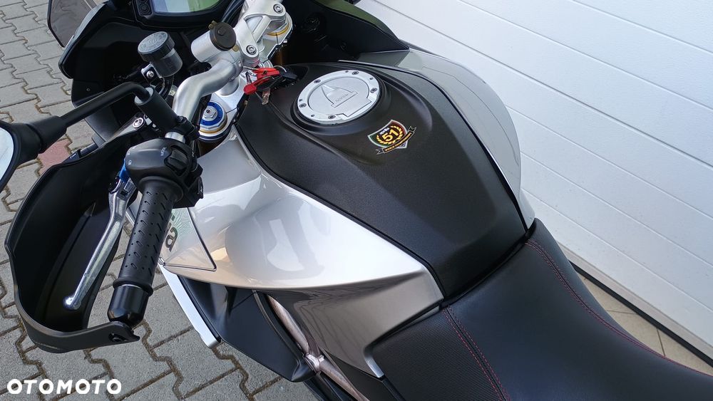 Aprilia Caponord - 12