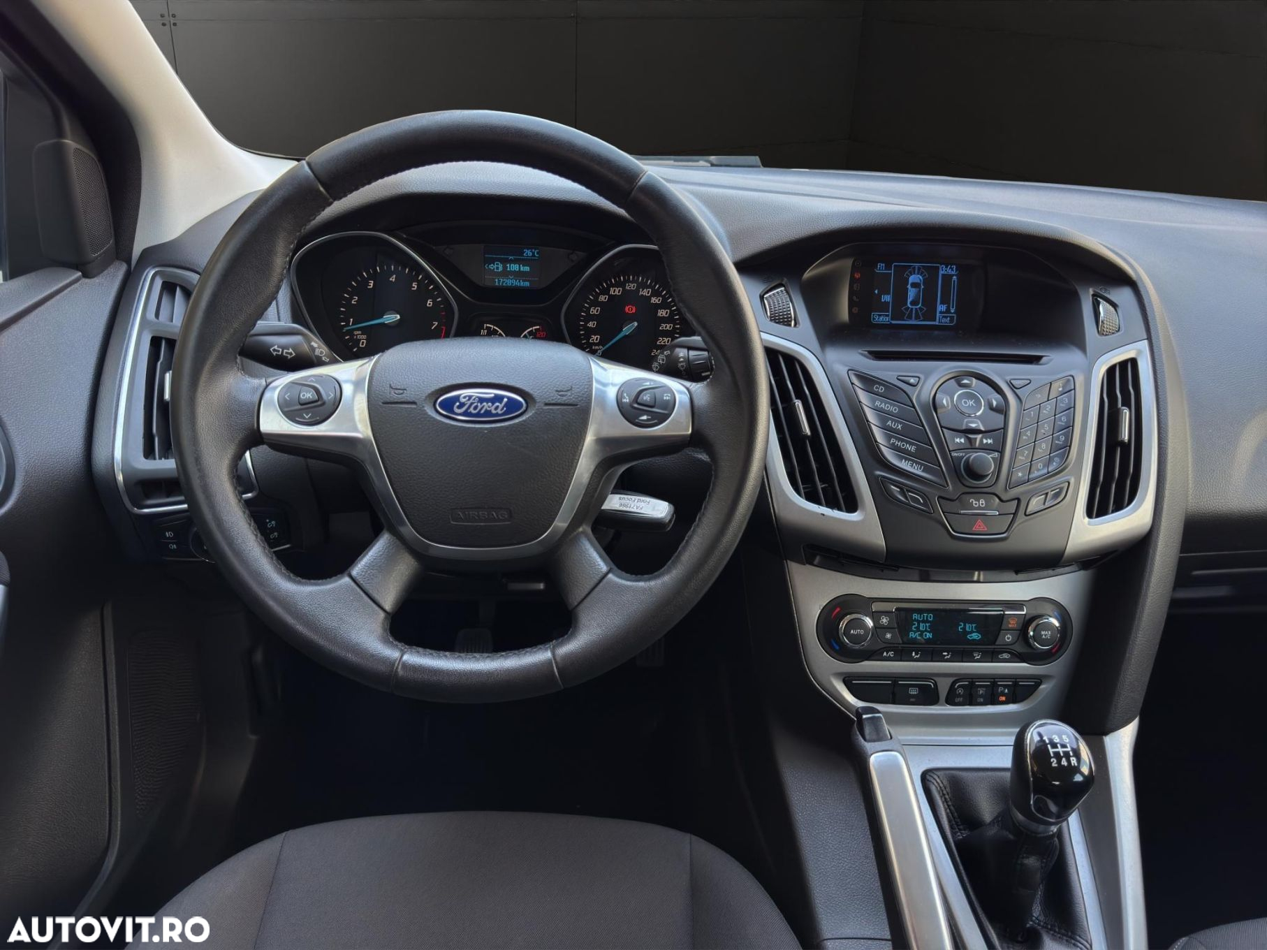 Ford Focus 1.0 EcoBoost Start-Stopp-System TREND - 12