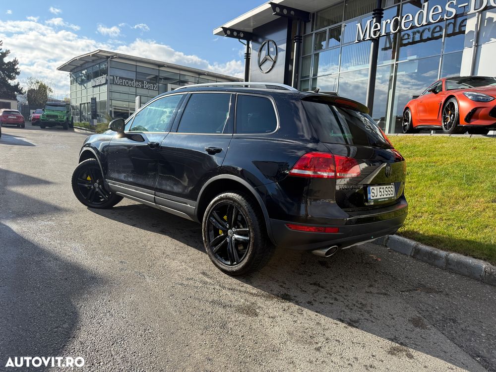 Volkswagen Touareg - 2