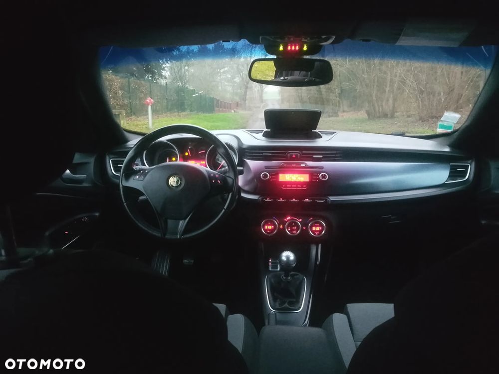 Alfa Romeo Giulietta - 7