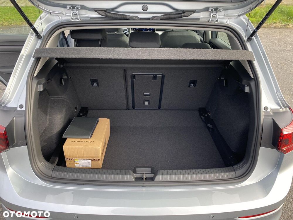 Volkswagen Golf - 17