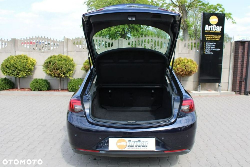 Opel Insignia 1.5 T Elite S&S - 35