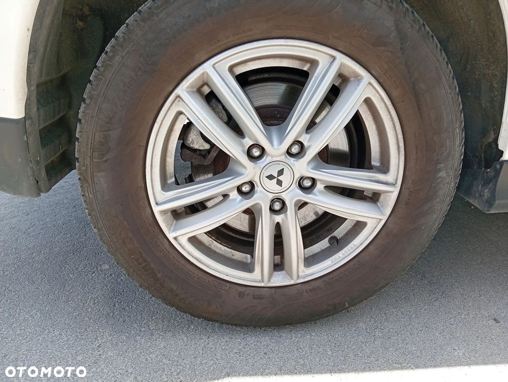 Mitsubishi ASX - 11