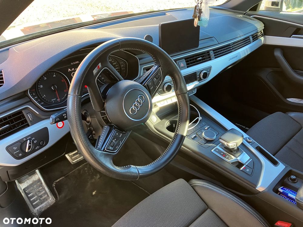 Audi A4 Limousine 2.0 TDI Quattro Design S tronic - 6