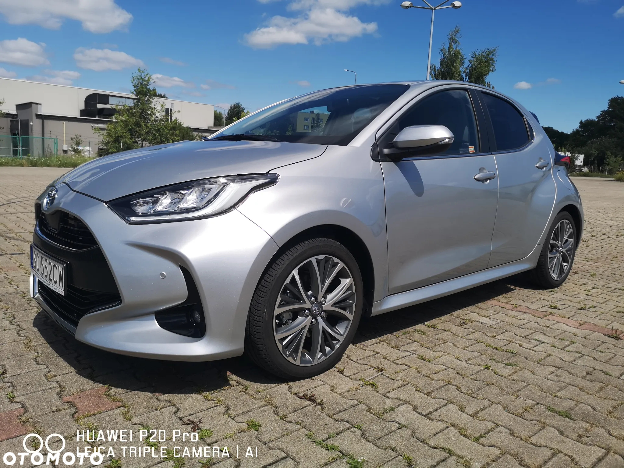 Toyota Yaris Hybrid 1.5 Executive - 6
