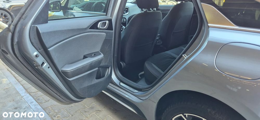 Kia ProCeed 1.5 T-GDI GT Line DCT - 25