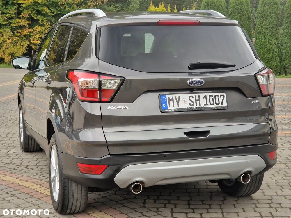 Ford Kuga 2.0 TDCi 4x4 Titanium - 10