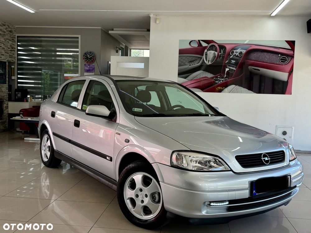 Opel Astra - 38