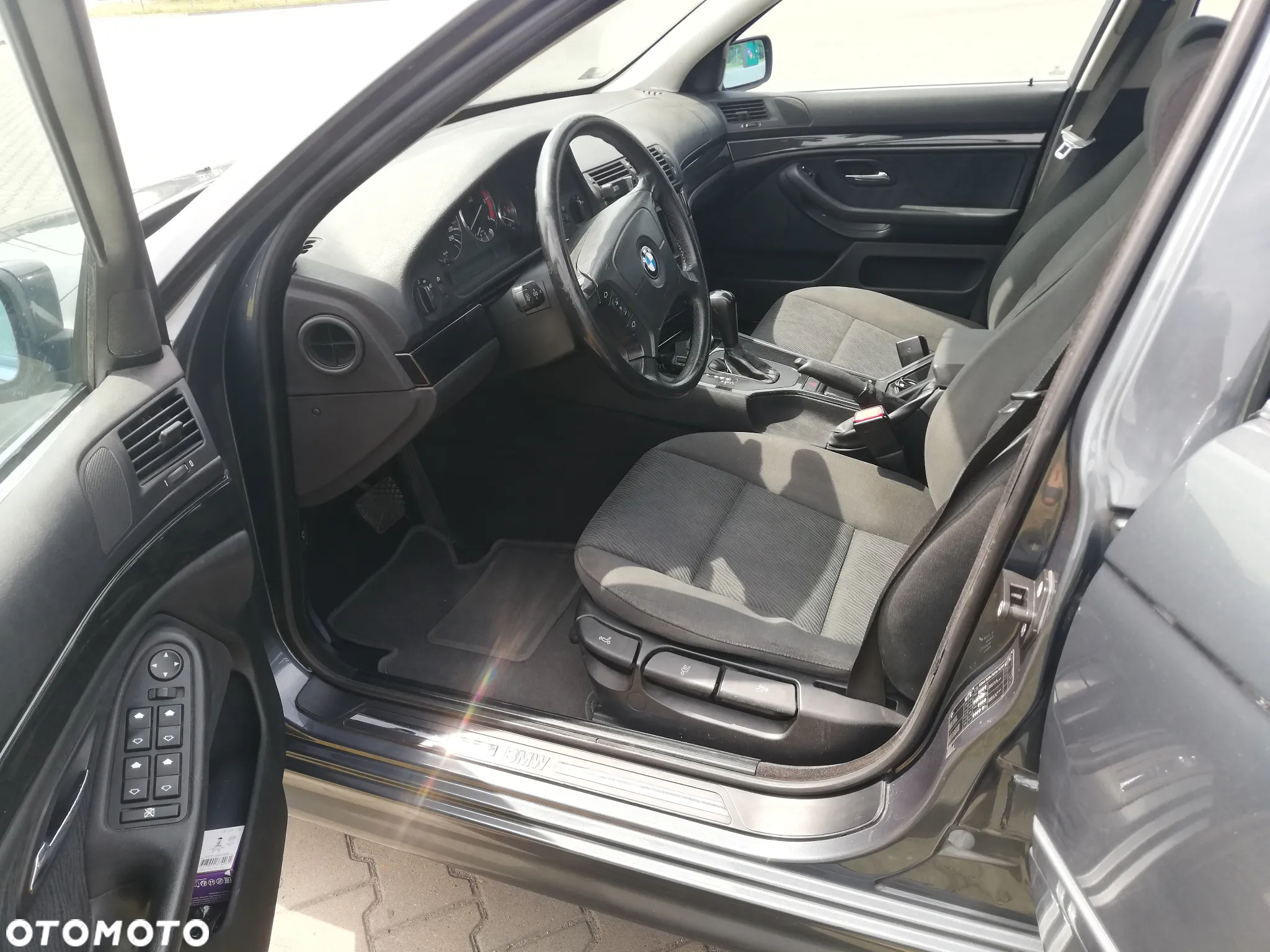 BMW Seria 5 - 11