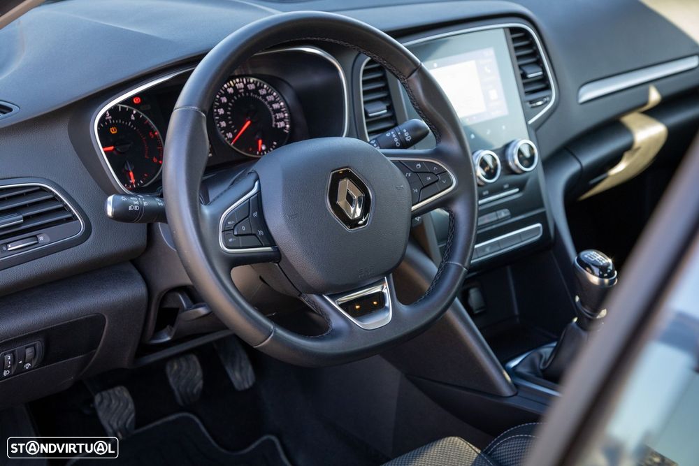 Renault Mégane 1.5 Blue dCi Intens - 42