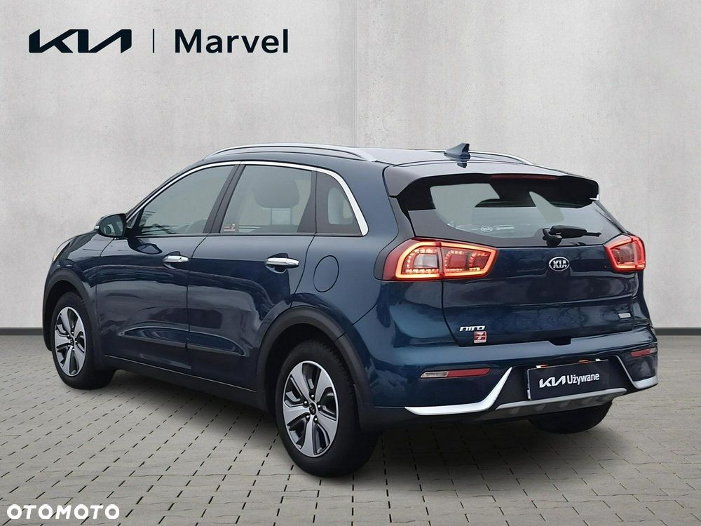 Kia Niro 1.6 GDI Hybrid L - 4