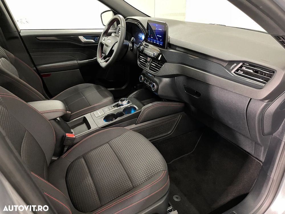 Ford Kuga 2.5 Duratec PHEV ST-LINE - 10