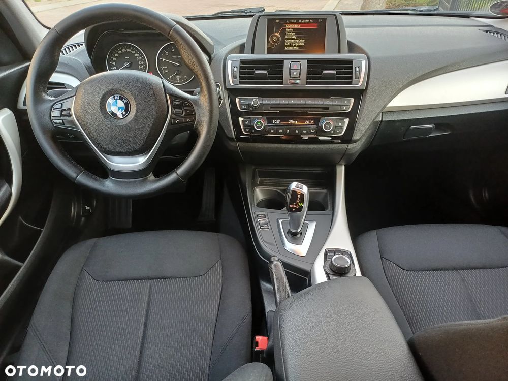 BMW Seria 1 118i Sport Line - 10
