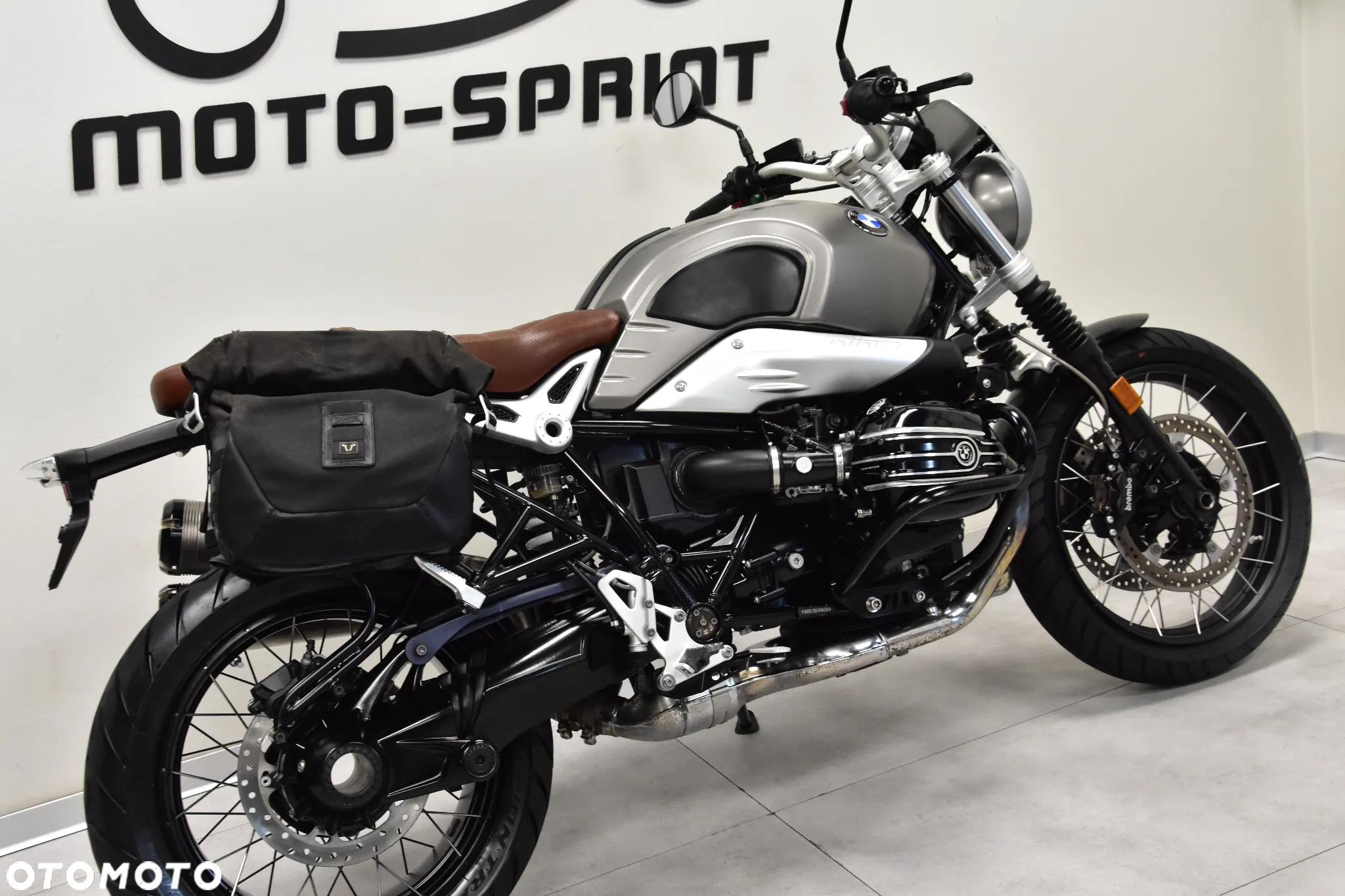 BMW R - 10