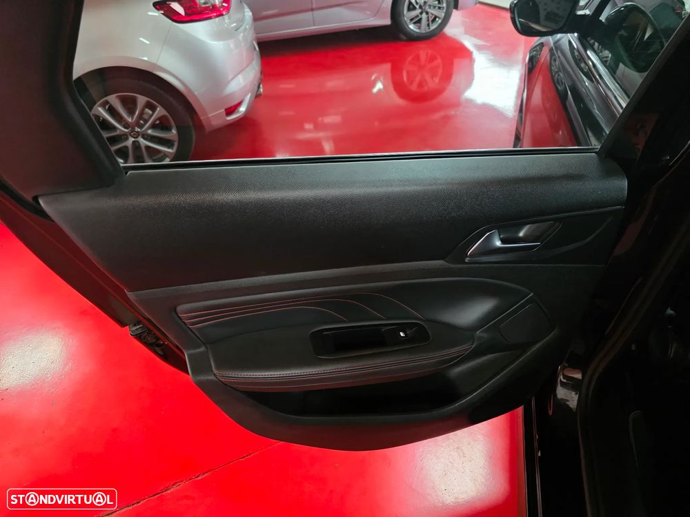 Peugeot 308 SW 1.5 BlueHDi GT Line EAT8 - 30