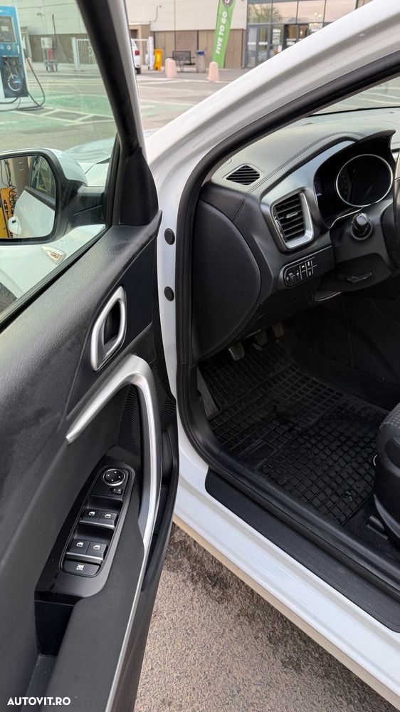 Kia Ceed 1.4 T-GDI Best - 18