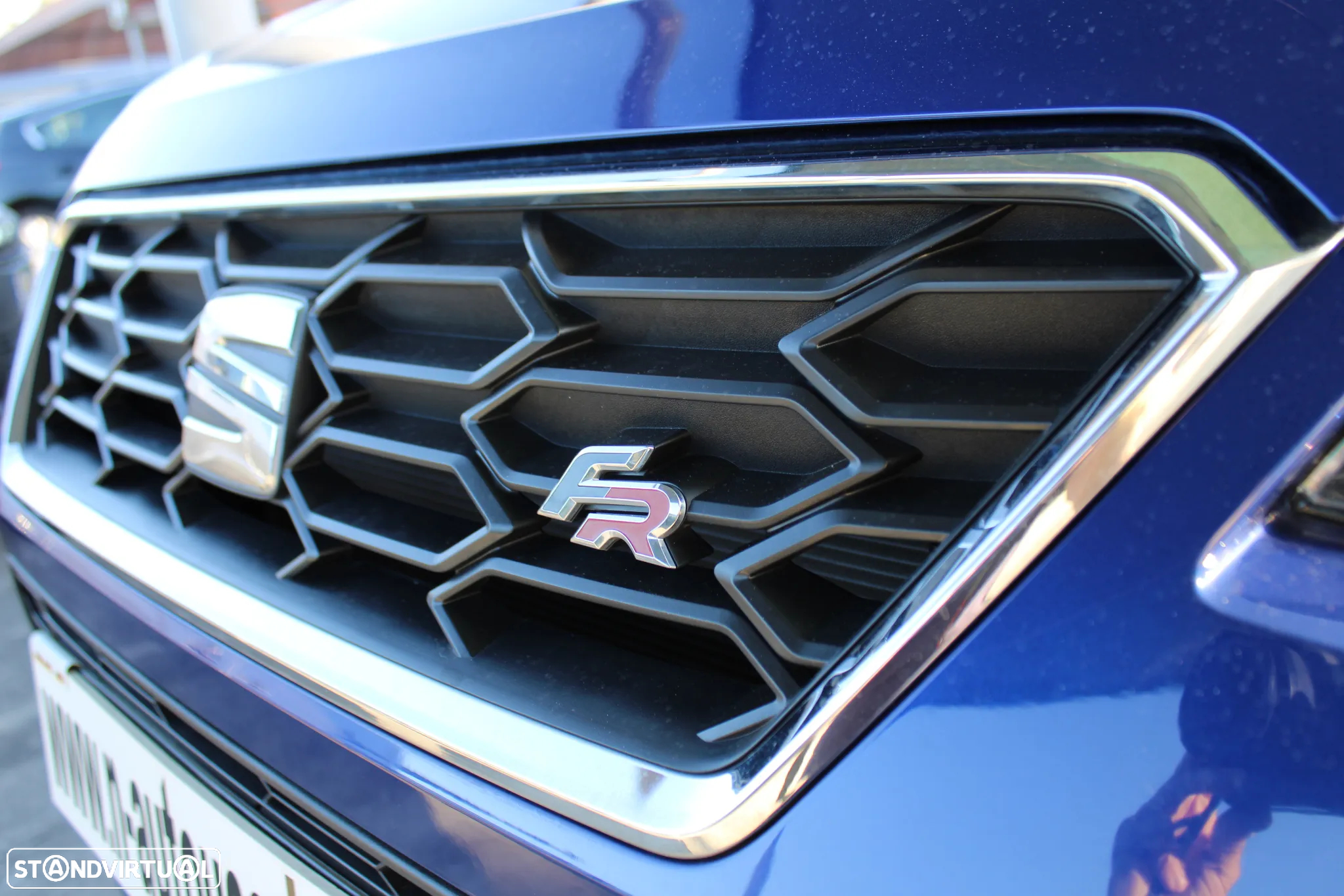 SEAT Arona 1.0 TSI FR - 4