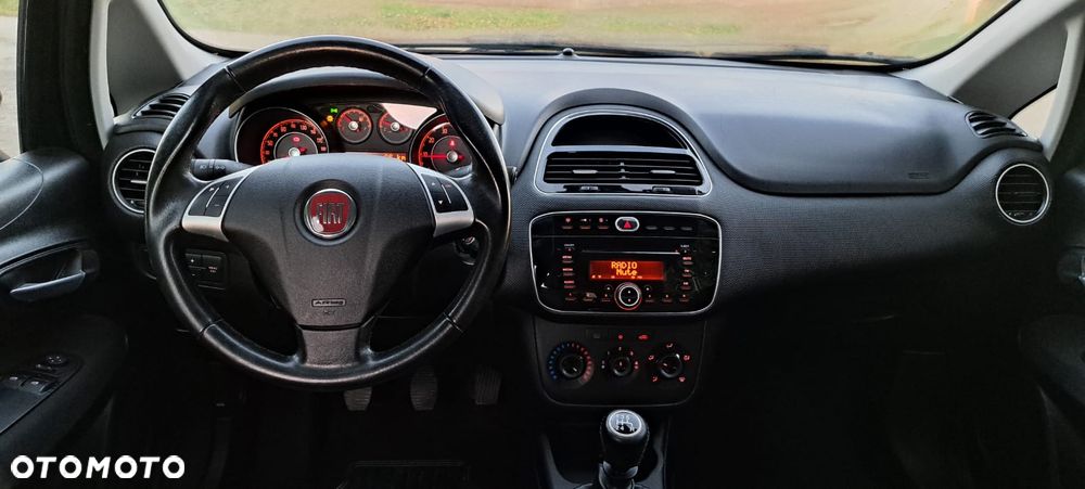 Fiat Punto 1.4 Young - 7