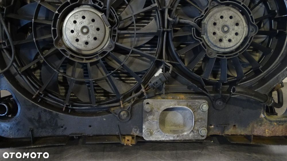 PAS PRZEDNI AUDI A4 B6 2.0 ALT - 13