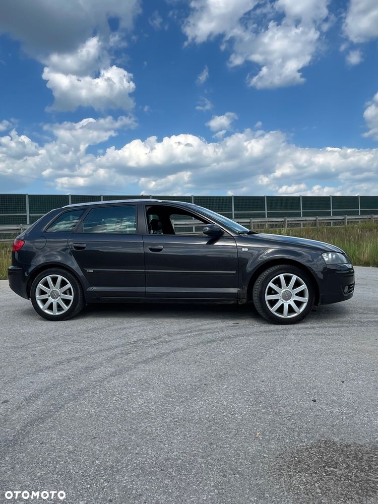 Audi A3 Sportback 2.0 TDI DPF Ambiente - 3