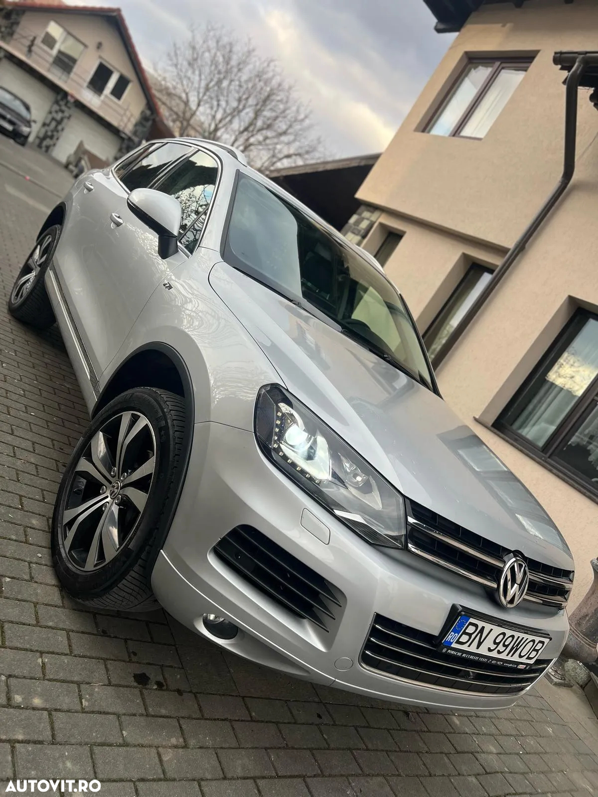 Volkswagen Touareg V6 TDI BMT Mountain Plus - 3