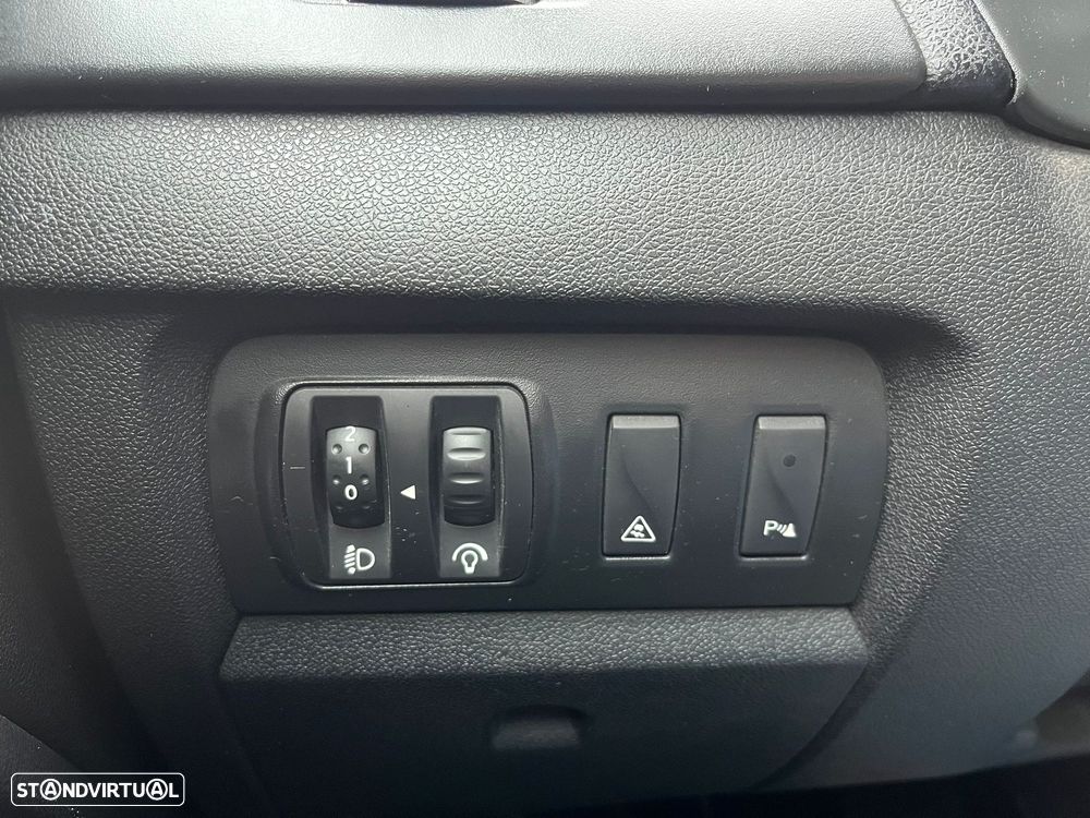 Renault Fluence 1.5 dCi Exclusive - 22