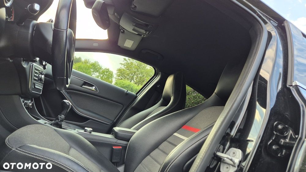Mercedes-Benz Klasa A 180 (BlueEFFICIENCY) Urban - 6