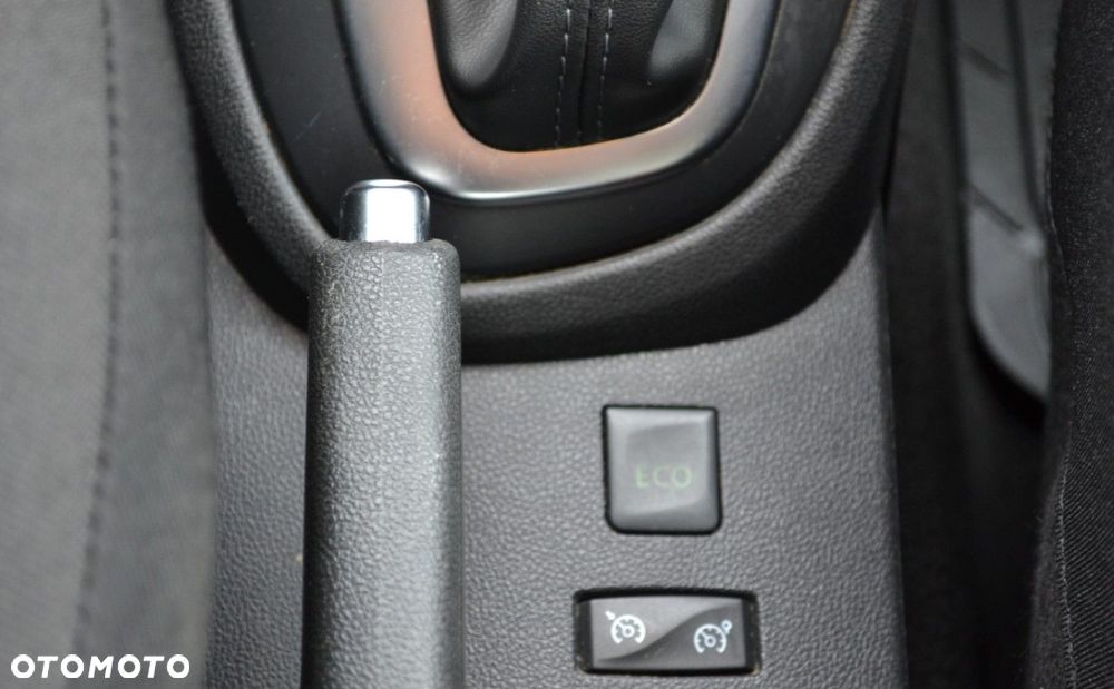 Renault Captur ENERGY TCe 120 EDC Intens - 29