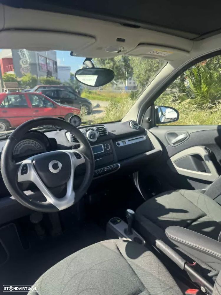Smart ForTwo Coupé 1.0 mhd Passion 71 Softouch - 3