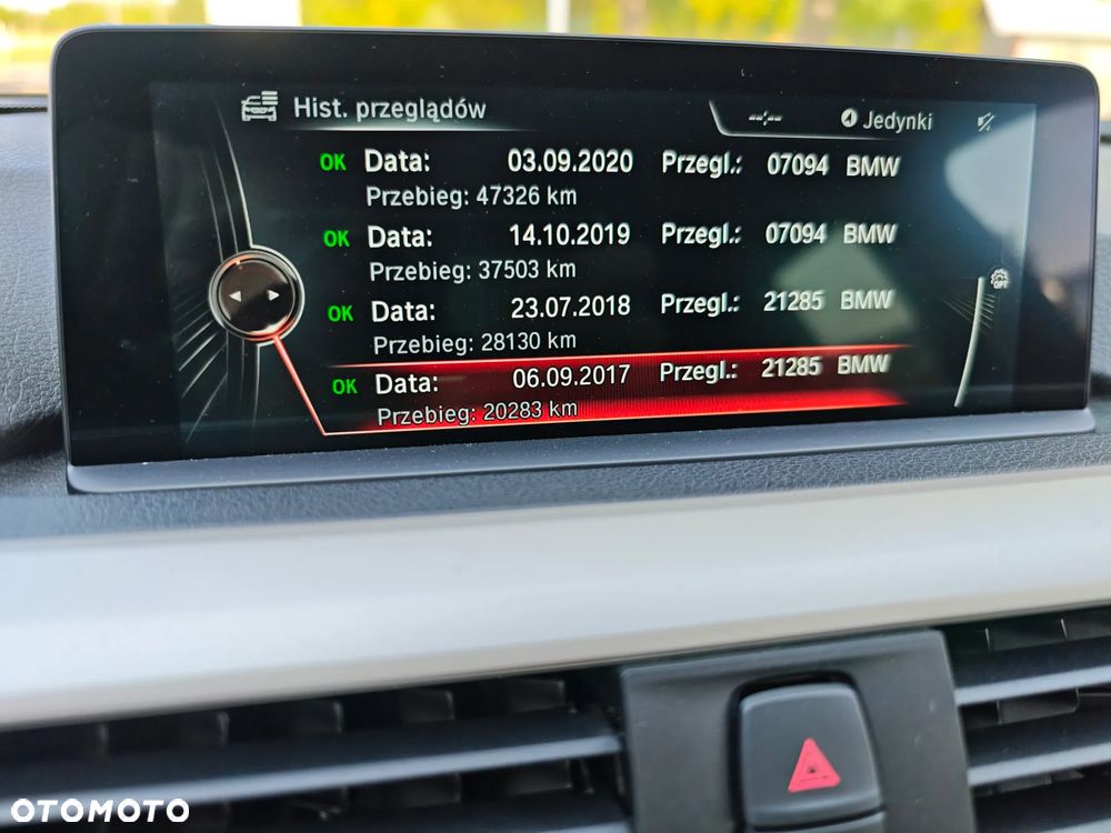 BMW Seria 3 330d Touring Sport Line - 25